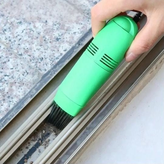 Compact Mini Vacuum Cleaner for Desk and Keyboard Cleaning