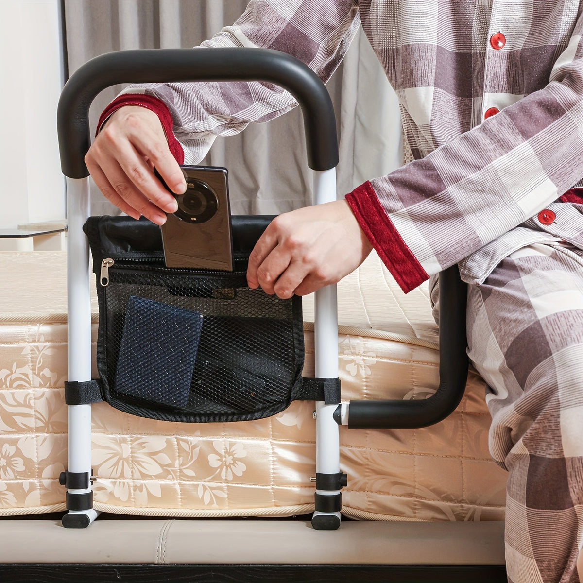 Bed Assist Handle with Dual Grips and Storage Bag, 136.08 kg Capacity