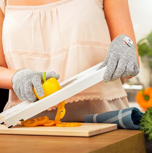 Cut-Resistant Work Gloves for Kitchen and Woodworking