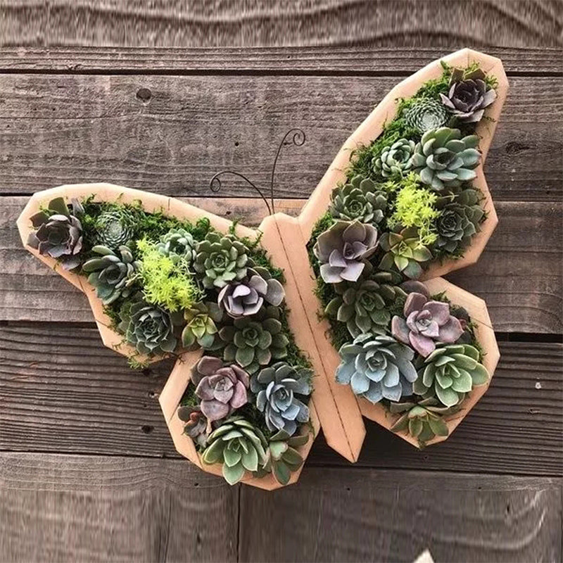 Wooden Animal Succulent Garden Arrangement, 9.8 × 0.7 in