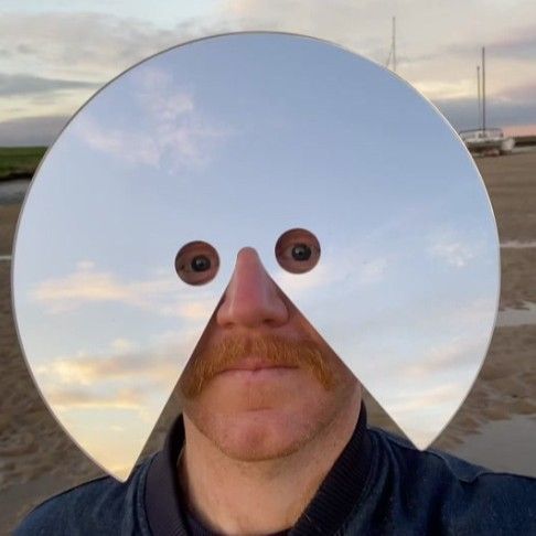 Round Mirrored Full-Face Costume Mask for Parties, Carnivals & Photo Projects