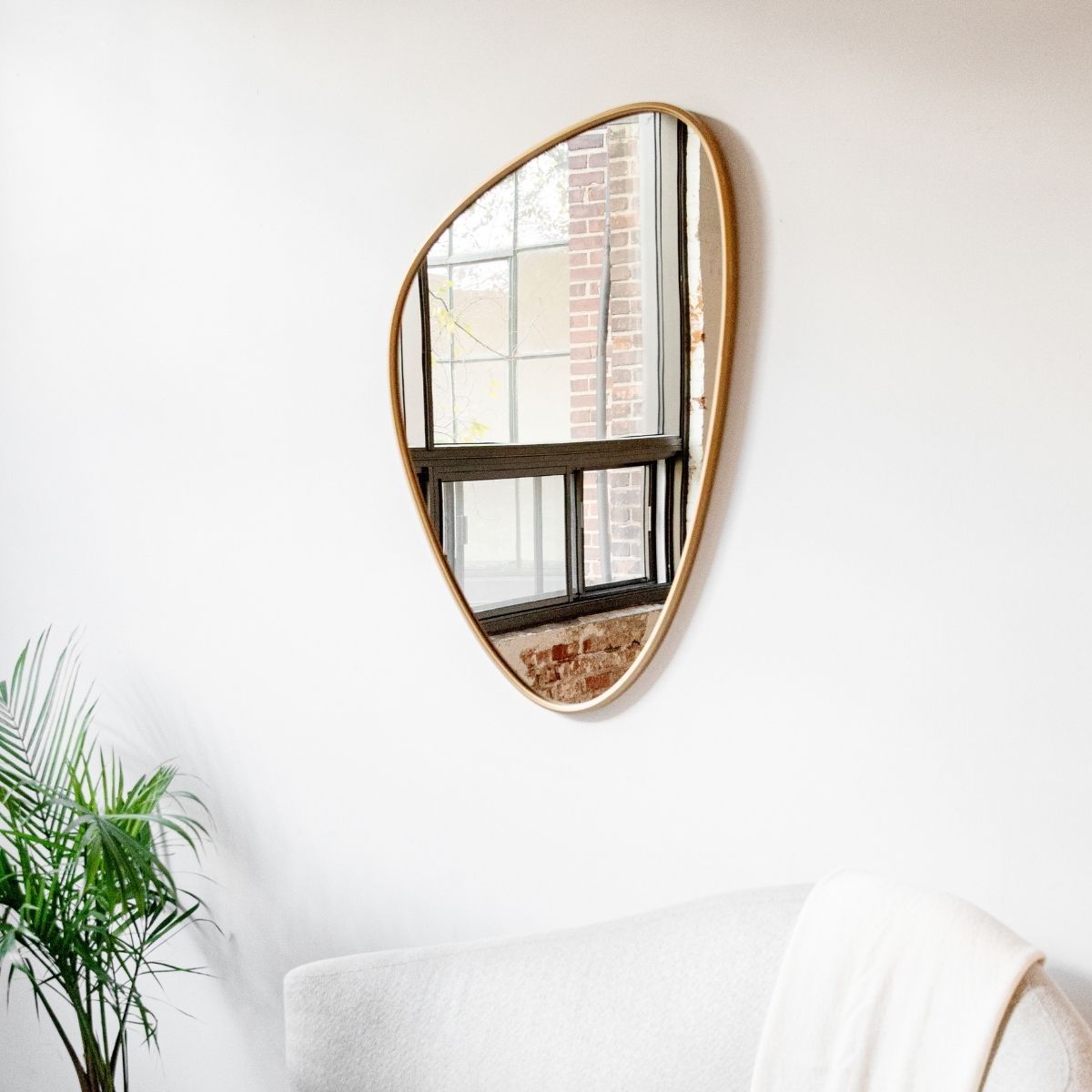 Abstract-Shaped Wall Mirror | Thrascher