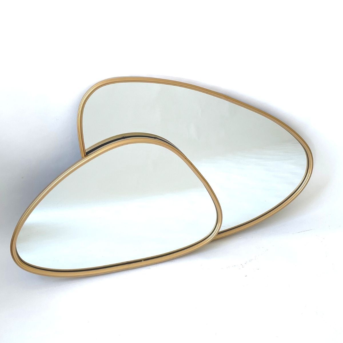 Abstract-Shaped Wall Mirror | Thrascher