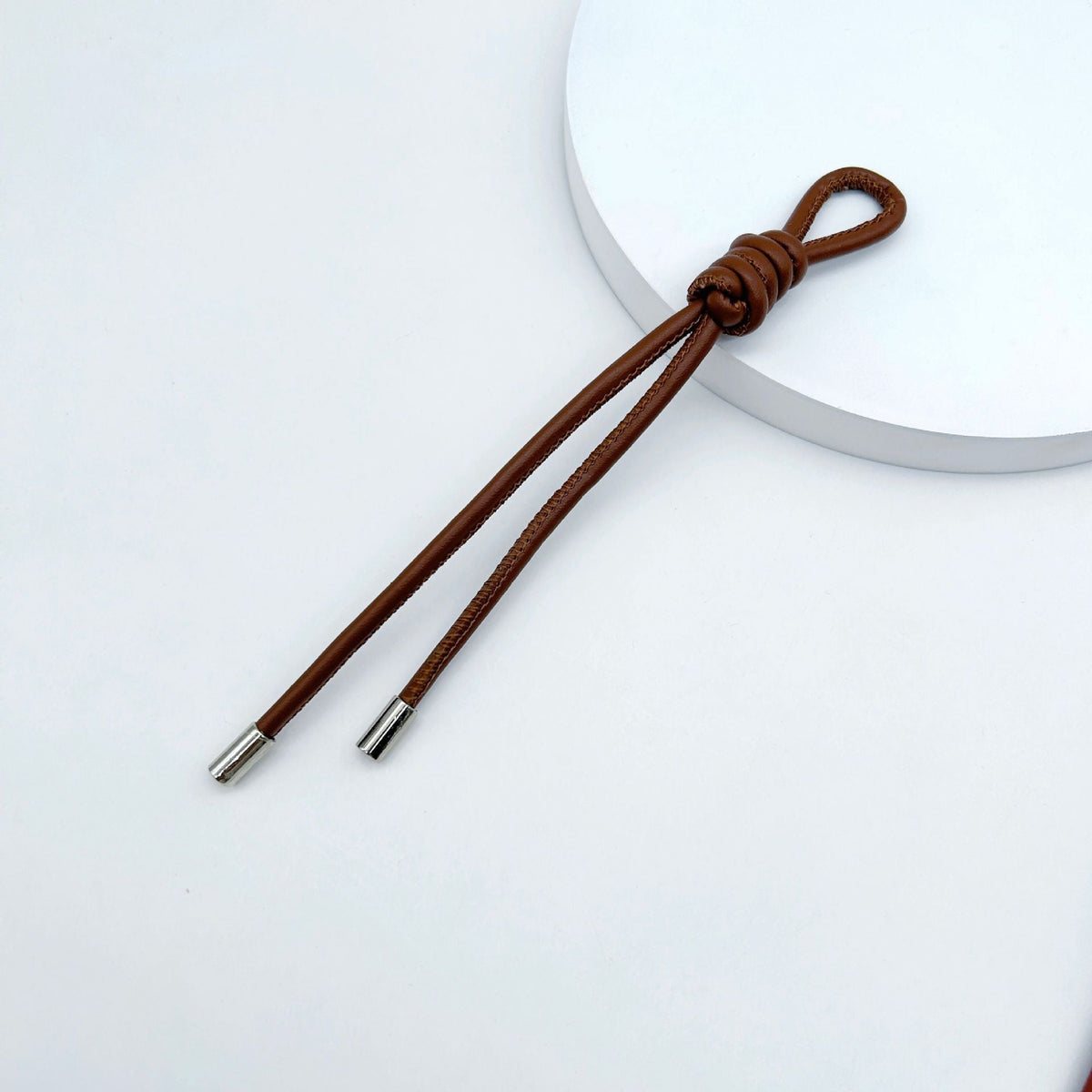 Accessory Khaki Rose Red | Thrascher