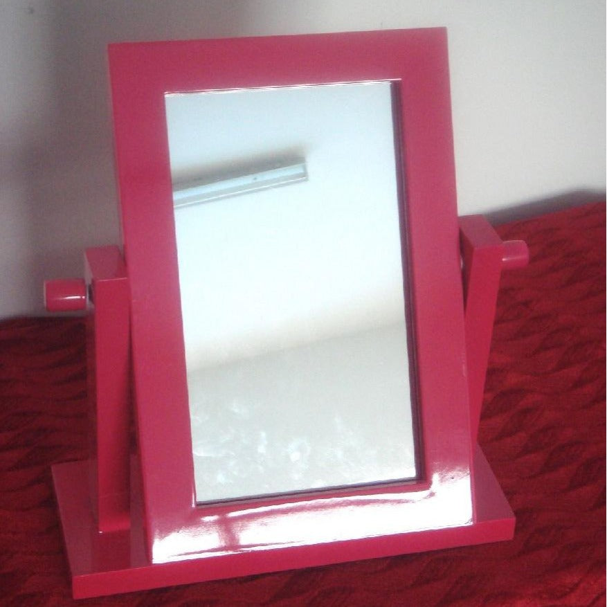 Adjustable Makeup Mirror | Thrascher