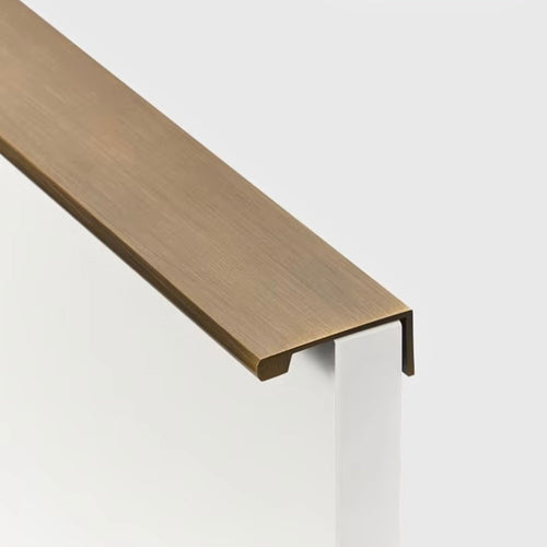 Alfia Cabinet Door Holder