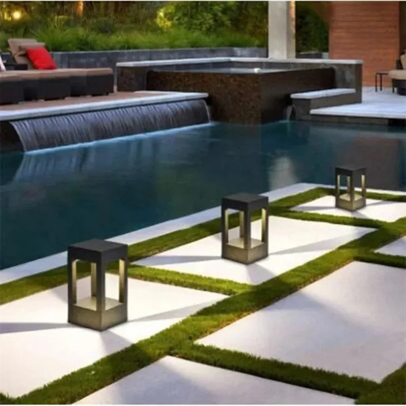 Alfosa LED Lawn Lamp