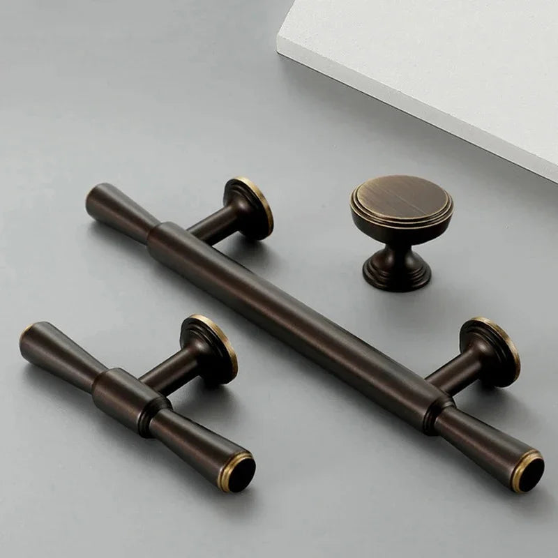 Alveda Brass Knobs & Handles