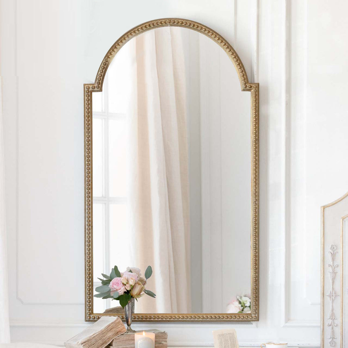 Arched Elegant Framed Wall Mirror | Thrascher