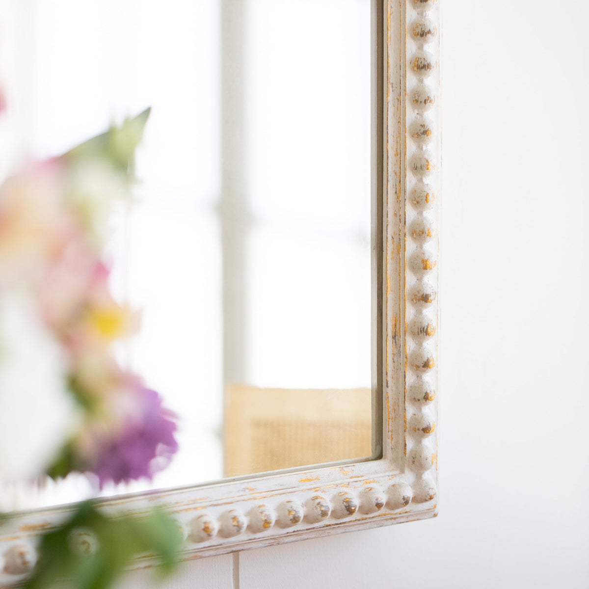 Arched Elegant Wall Mirror | Thrascher