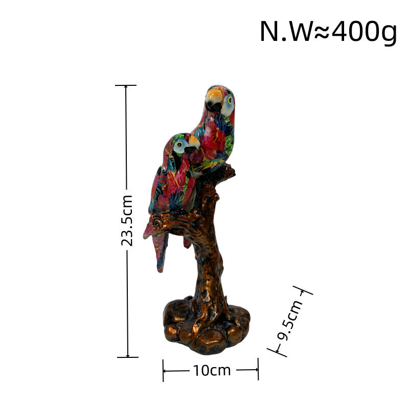Artful Parrot Sculpture | Thrascher