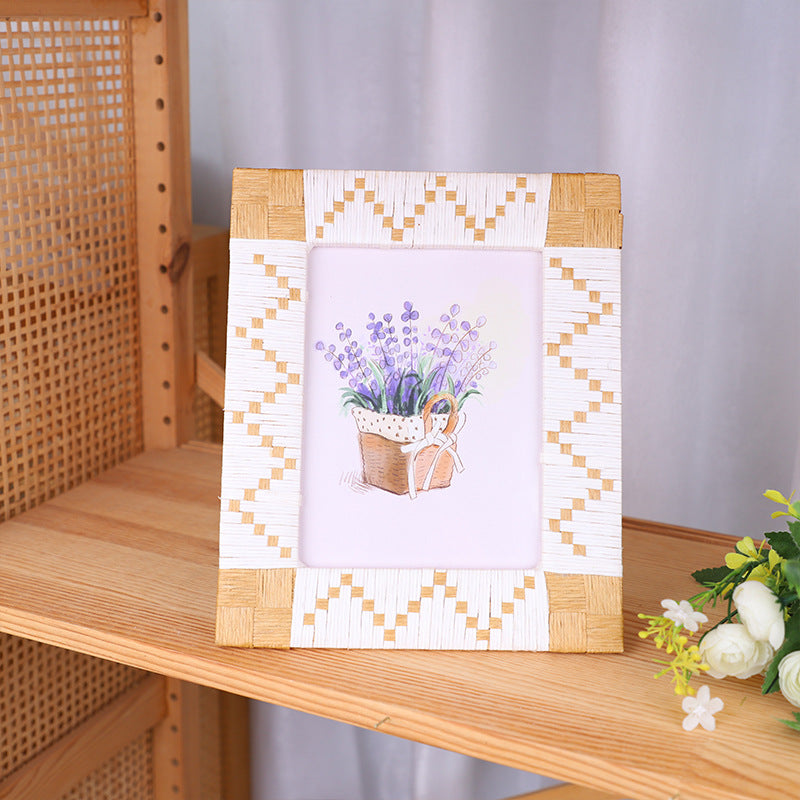Artful Picture Frame made of Natural Rattan | Thrascher