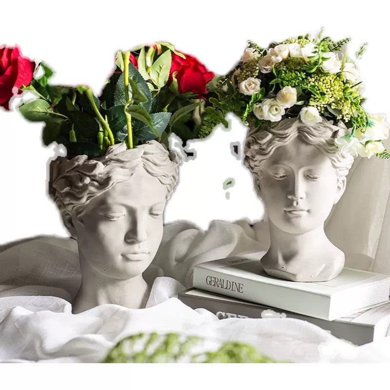 Artful Plant Sculptures | Thrascher