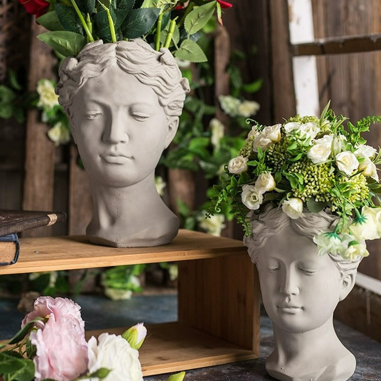 Artful Plant Sculptures | Thrascher