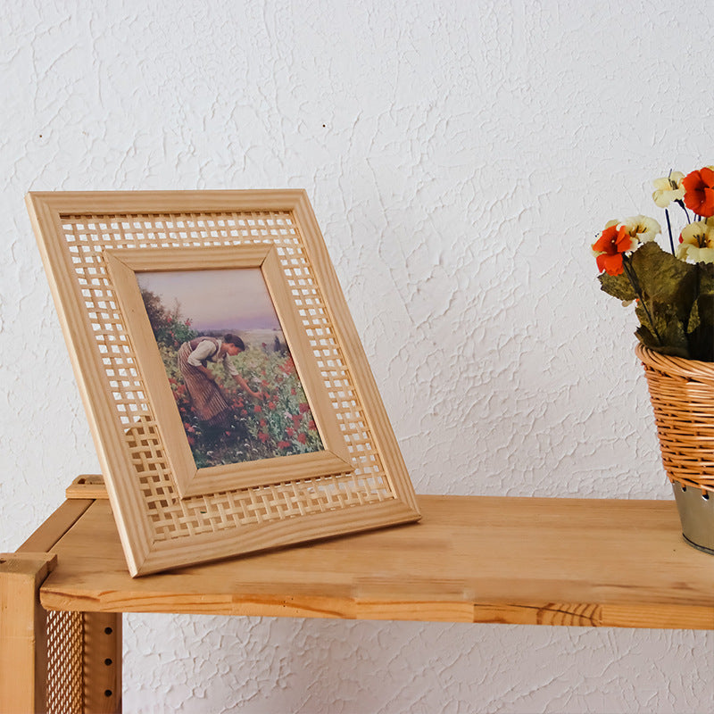 Artful Rattan Picture Frame | Thrascher