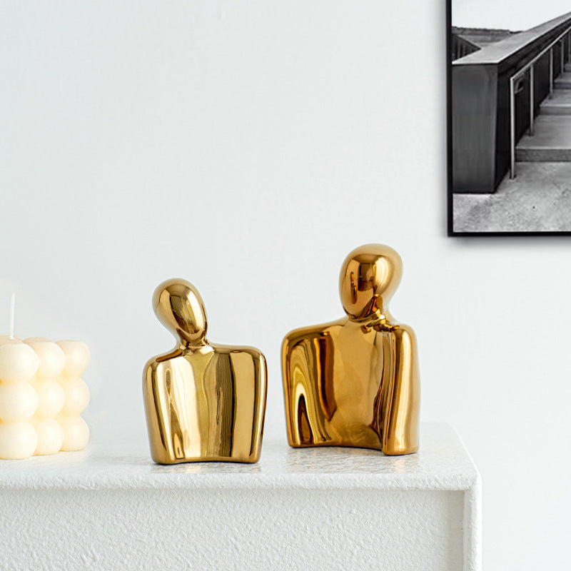Artistic Amour Sculpture | Thrascher