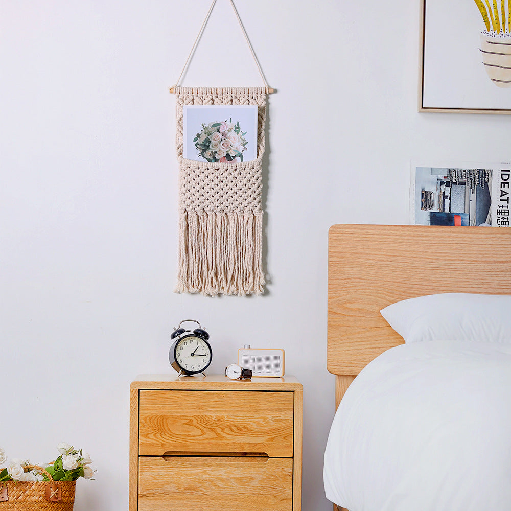 Artistic Macrame Wall Decor with Beautiful Fringe Decoration | Thrascher