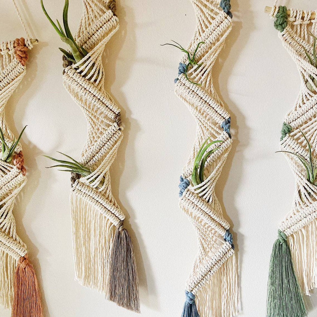 Artistic Macrame Wall Hanging | Thrascher