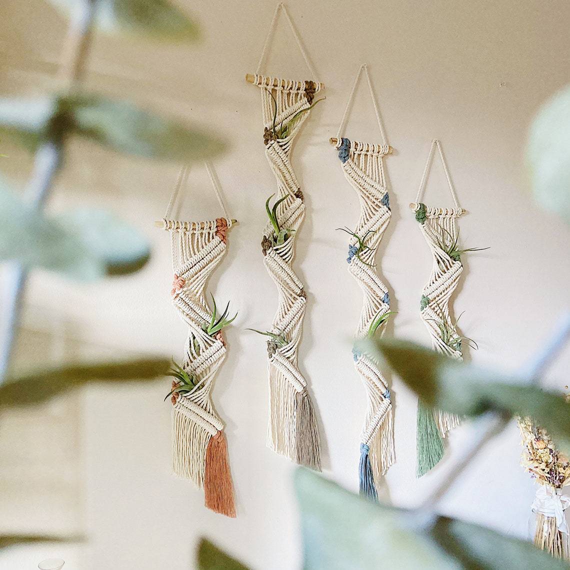 Artistic Macrame Wall Hanging | Thrascher