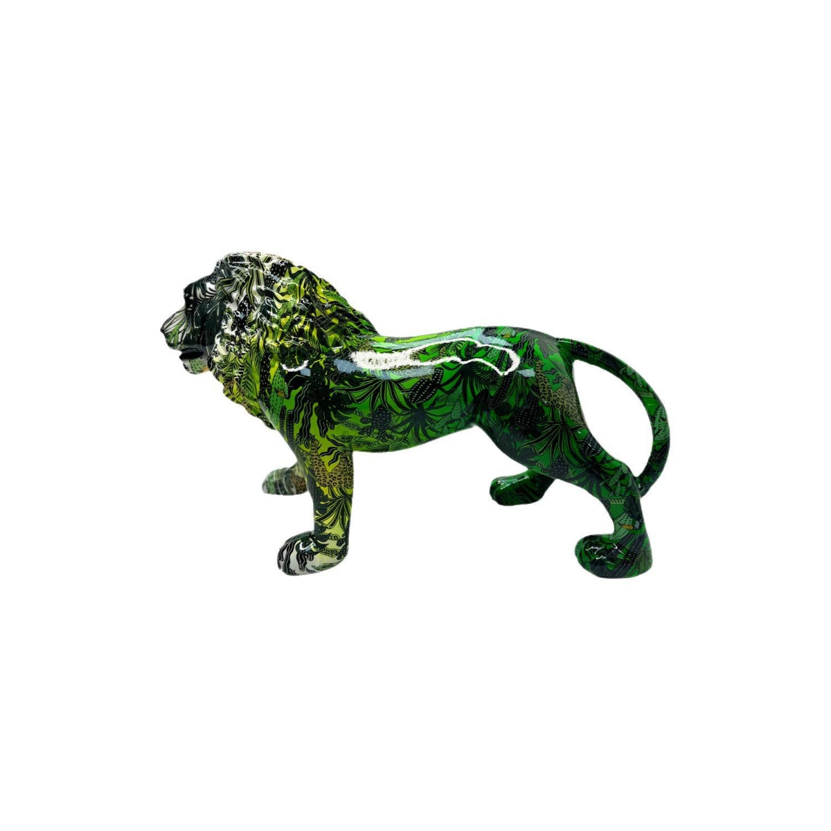 Artistically Designed Lion Figure | Thrascher