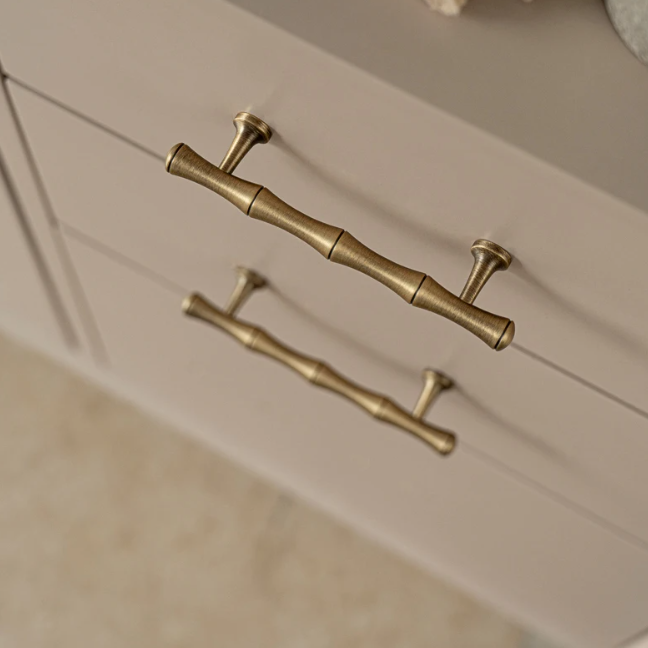 Ashdando Solid Brass Cabinet Handle