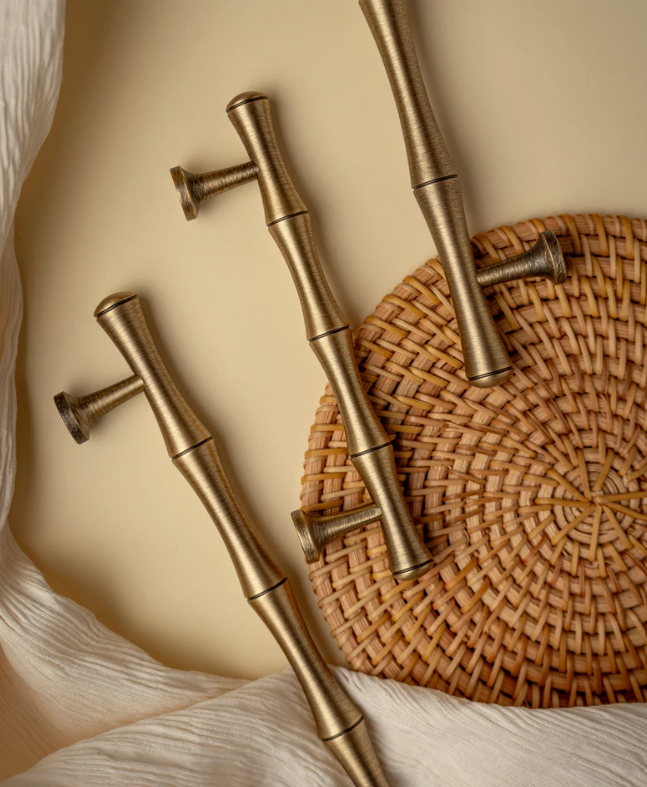 Ashdando Solid Brass Cabinet Handle