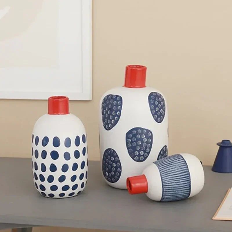 Avenra Ceramic Vase