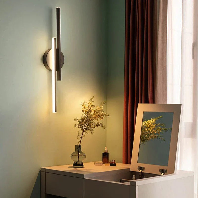 Belsora Wall Lamp