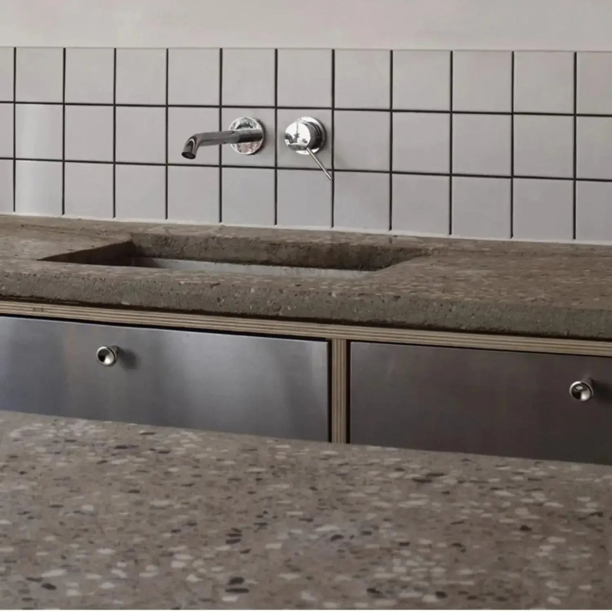 Berfella Brass Cabinet Handle