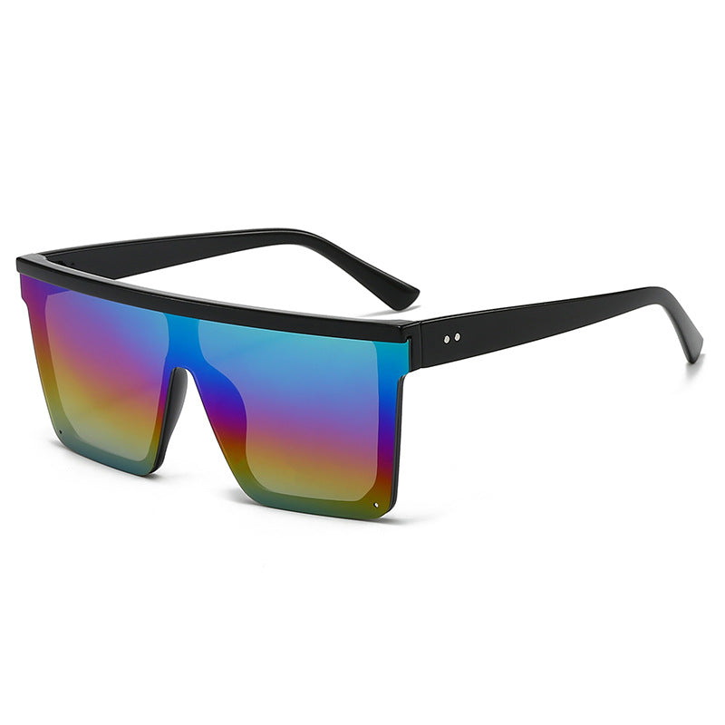 Bold Shield Sunglasses with Shield-Style Frame and Lightweight Materials