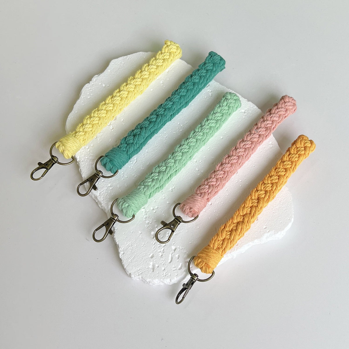 Braided Keychain Holder | Thrascher