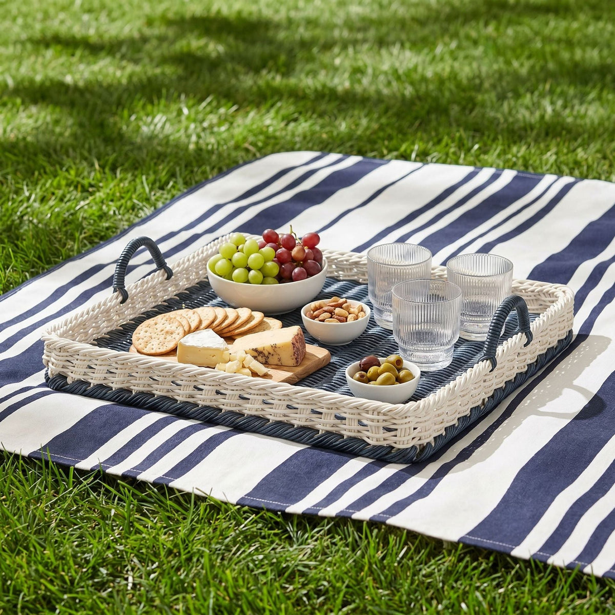 Breakfast Tray Woven Natural Fiber Soft Textile | Thrascher