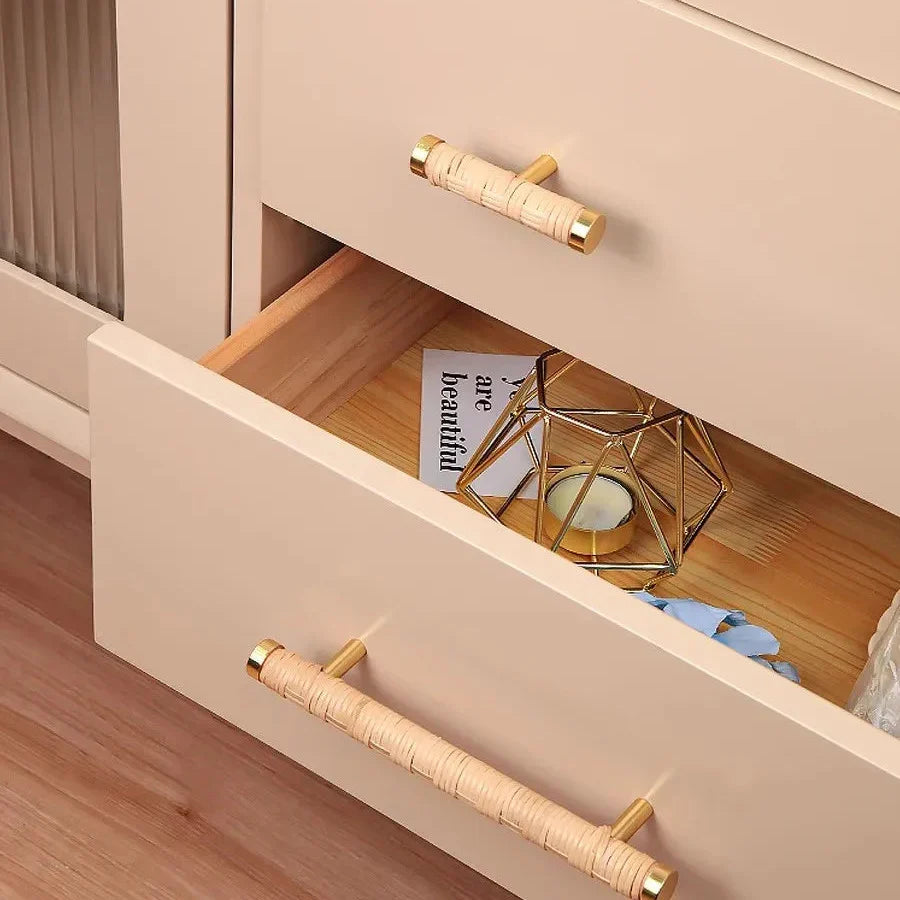 Bryunda Door Knobs