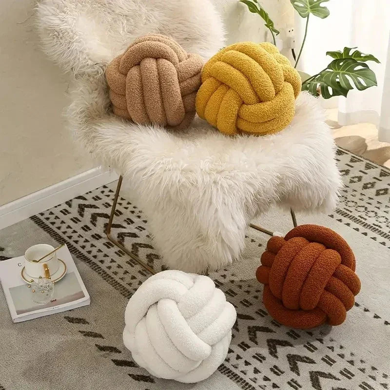 Calbina Pillow