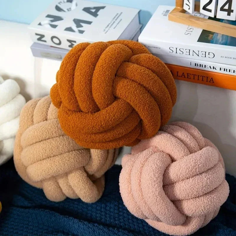 Calbina Pillow