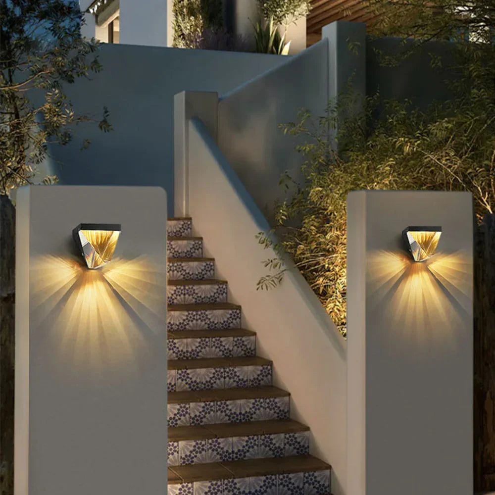 Caldia Outdoor Wall Lamp