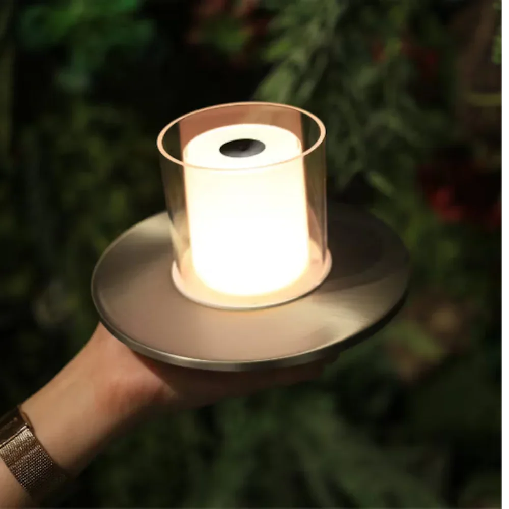 Calmesa Portable Lamp