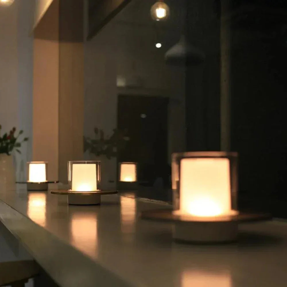 Calmesa Portable Lamp