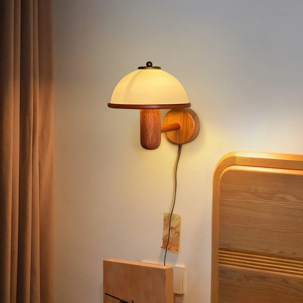 Celneda Wall Light