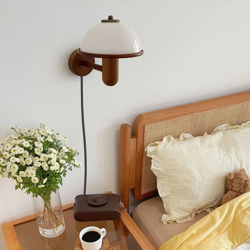Celneda Wall Light