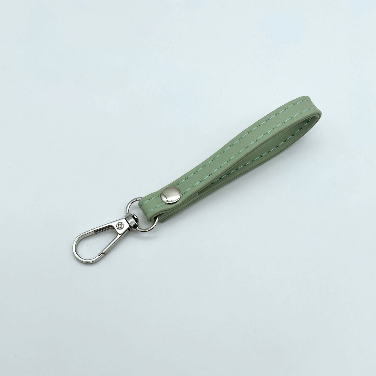 Classic Leather Keychain | Thrascher