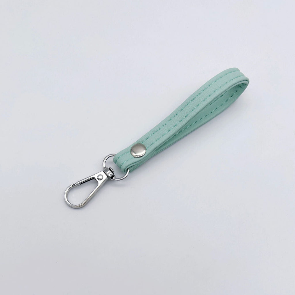 Classic Leather Keychain | Thrascher