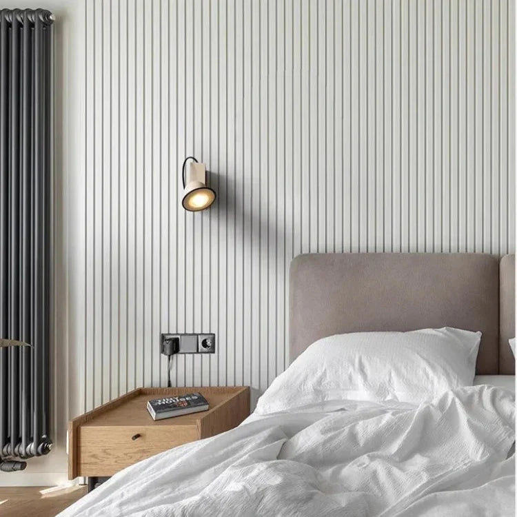 Clyndvia Compact Magnetic Wall Lamp