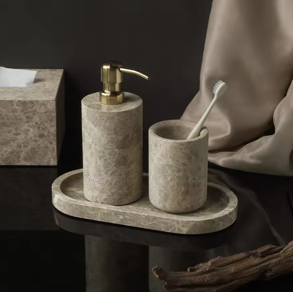 Clystynta Bathroom Accessories Set