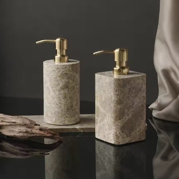 Clystynta Bathroom Accessories Set
