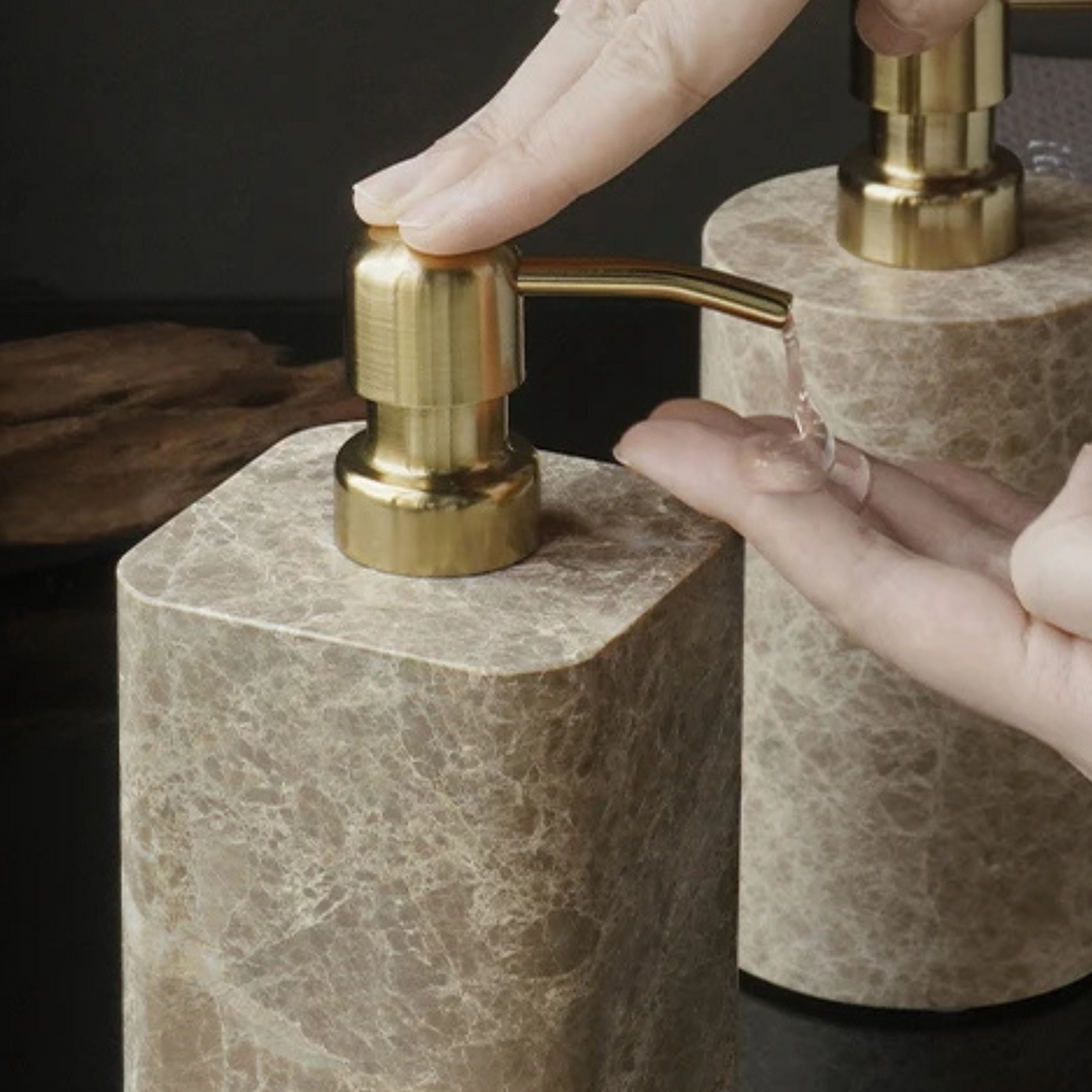 Clystynta Bathroom Accessories Set
