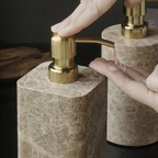 Clystynta Bathroom Accessories Set