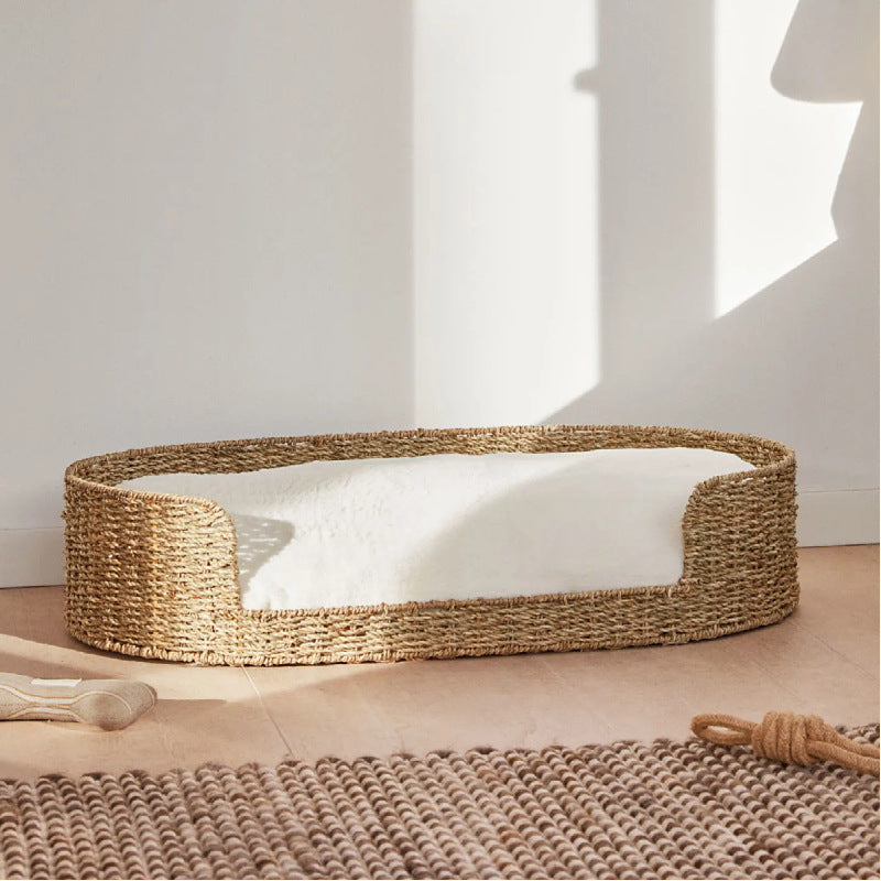 Cozy and Stylish Dog Bed made of Braided Material | Thrascher