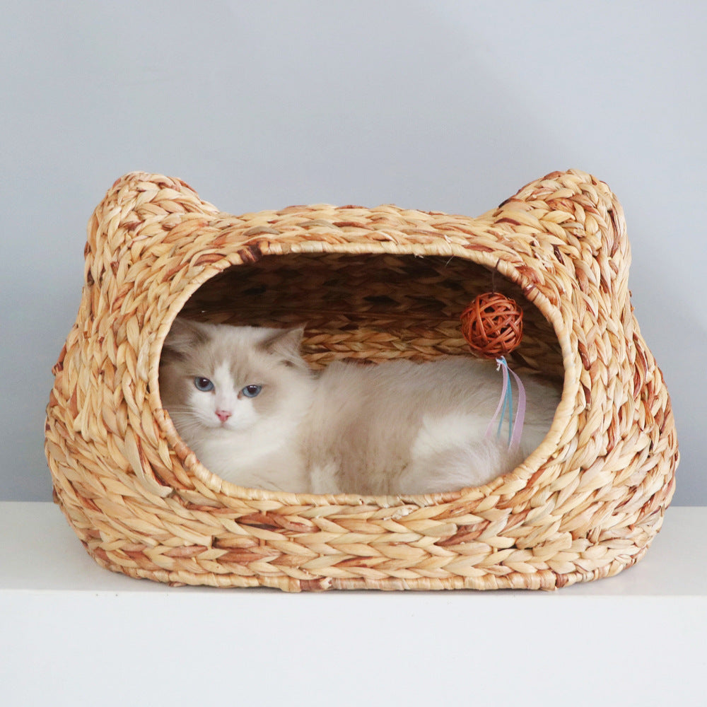 Cozy Cat Basket with Ear Design | Thrascher