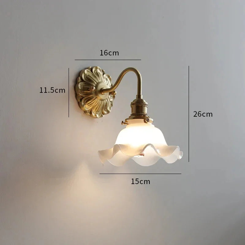 Dalvvia Brass Lamp